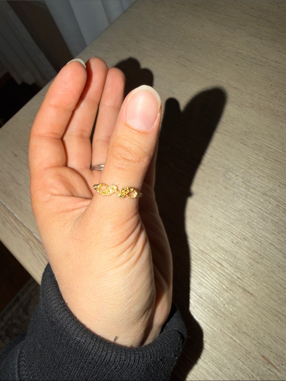 Gold ring - Picture 5 of 5